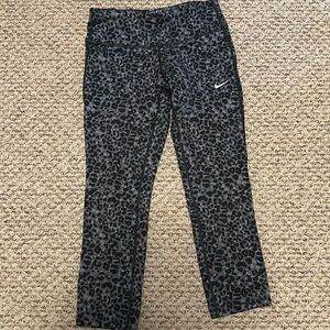 Nike dri-fit leggings